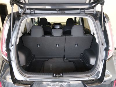 2024 Kia Soul — photo 11 view