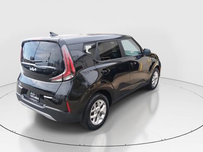 2024 Kia Soul — photo 7 view