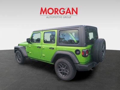 2026 Jeep Wrangler — photo 7 view