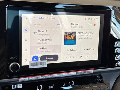 2026 Toyota Camry - Photo 19