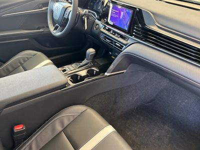2026 Toyota Camry - Photo 16