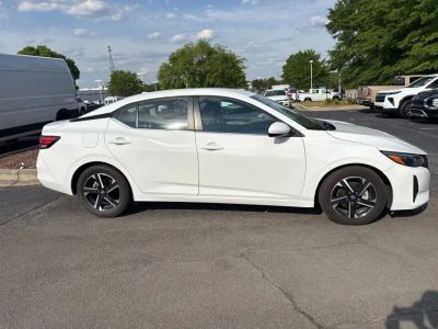 2024 Nissan Sentra - Photo 2