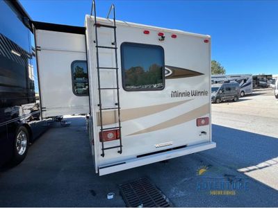 2025 Winnebago Minnie Winnie - Photo 3
