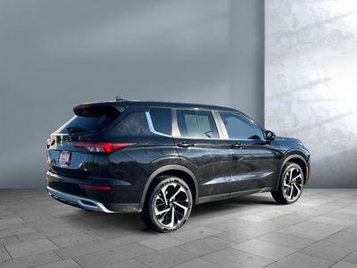 2024 Mitsubishi Outlander — engine compartment view