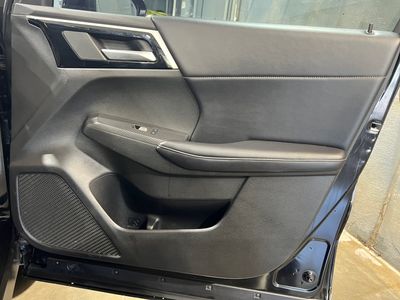 2024 Mitsubishi Outlander — photo 22 view