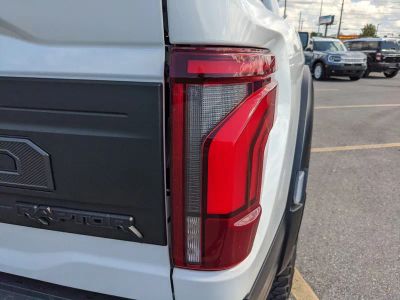 2024 Ford F-150 — photo 12 view