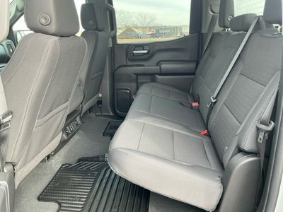 2026 Chevrolet Silverado 1500 — photo 17 view