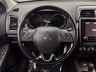 2023 Mitsubishi Outlander Sport — photo 22 view