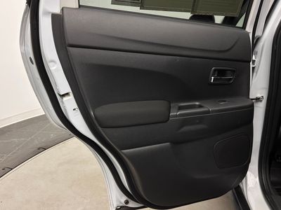 2023 Mitsubishi Outlander Sport — photo 21 view