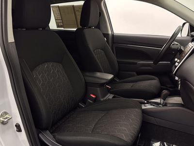 2023 Mitsubishi Outlander Sport — photo 31 view