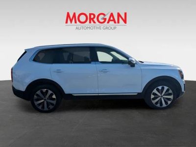 2022 Kia Telluride — side profile view
