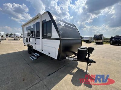 2026 Winnebago Micro Minnie - Photo 1