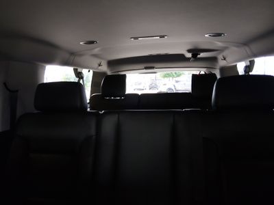 2019 Chevrolet Suburban - Photo 17