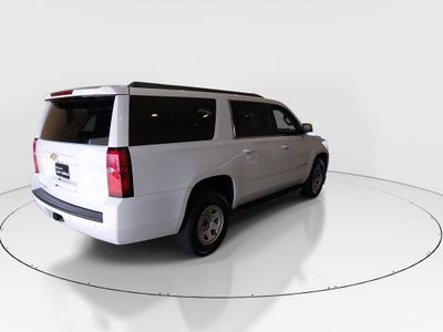 2019 Chevrolet Suburban - Photo 7