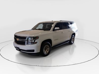 2019 Chevrolet Suburban - Photo 3