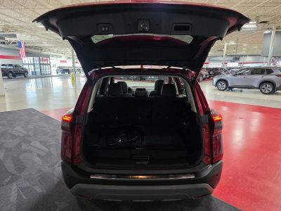 2023 Nissan Rogue — detail view