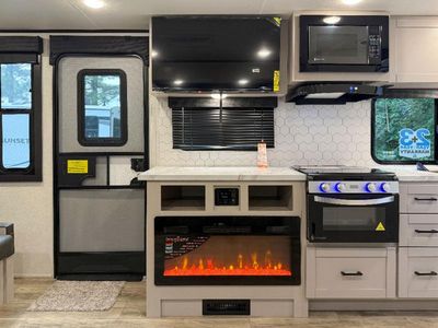 2026 Jayco Jay Feather - Photo 8