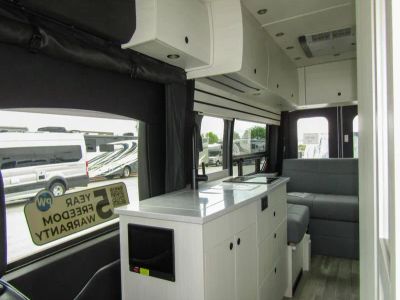 2026 Pleasure Way ONTOUR - Photo 12