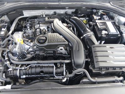 2024 Volkswagen Jetta - Photo 9
