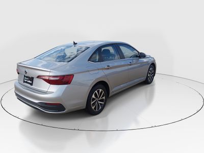2024 Volkswagen Jetta - Photo 7