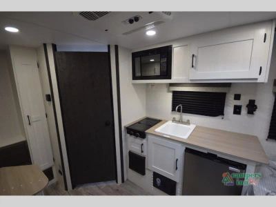 2027 Venture RV Campbound — photo 32 view