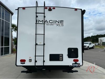 2026 Grand Design Imagine XLS - Photo 6