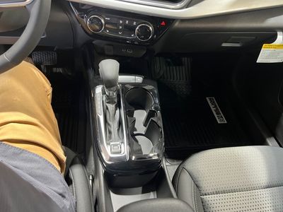 2026 Chevrolet Trax — photo 14 view