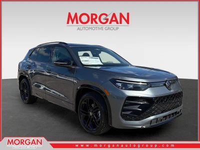 2026 Volkswagen Tiguan SE R-Line Black in Platinum — front three-quarter view
