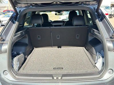 2026 Volkswagen Tiguan — photo 12 view