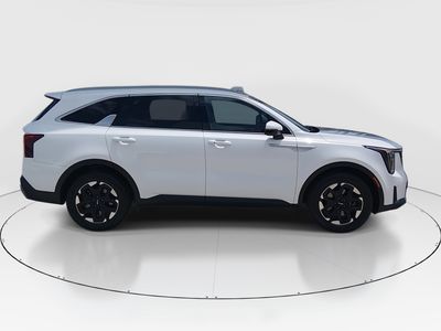 2024 Kia Sorento - Photo 8