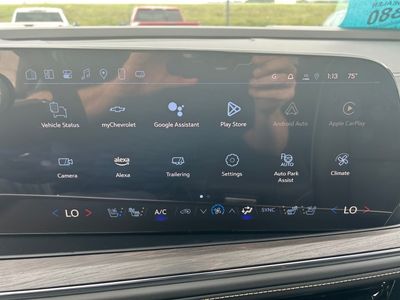 2025 Chevrolet Tahoe — photo 11 view