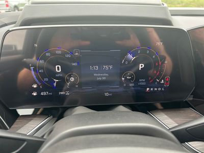 2025 Chevrolet Tahoe — photo 10 view