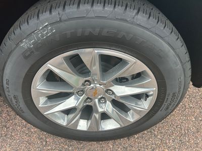 2025 Chevrolet Tahoe — photo 16 view