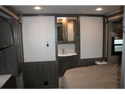 2023 Jayco Precept - Photo 14
