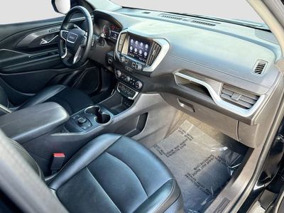 2024 GMC Terrain — photo 14 view