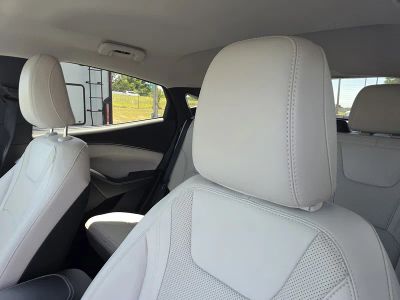 2025 Ford Mustang Mach-E — photo 11 view