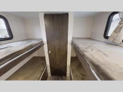 2020 Forest River RV Salem — photo 32 view