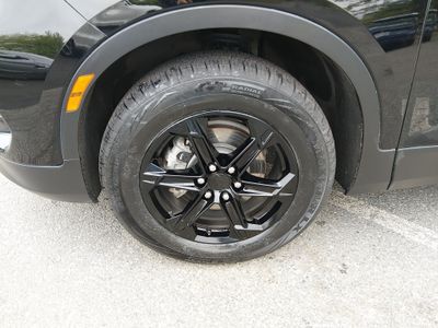 2025 Chevrolet Blazer - Photo 10
