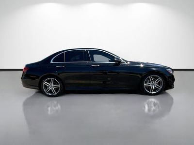 2019 Mercedes-Benz E-Class - Photo 2