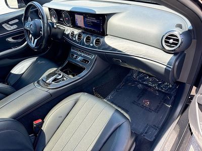 2019 Mercedes-Benz E-Class - Photo 13