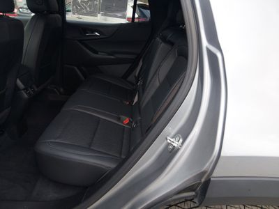 2025 Chevrolet Equinox - Photo 19