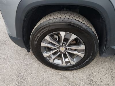 2025 Chevrolet Equinox - Photo 10