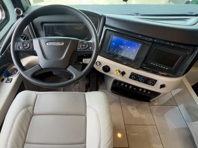 2026 Fleetwood DISCOVERY - Photo 2
