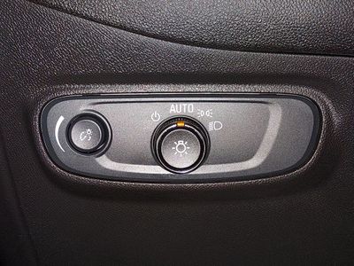2024 Chevrolet Equinox — photo 13 view