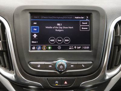 2024 Chevrolet Equinox — photo 17 view