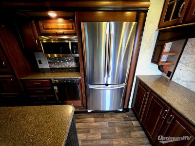 2015 Keystone Montana — photo 9 view