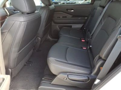 2026 Nissan Pathfinder — detail view