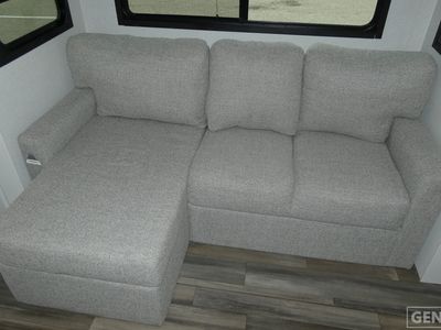 2026 Highland Ridge RV Range Lite - Photo 12