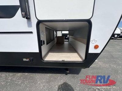 2025 Palomino SolAire - Photo 8