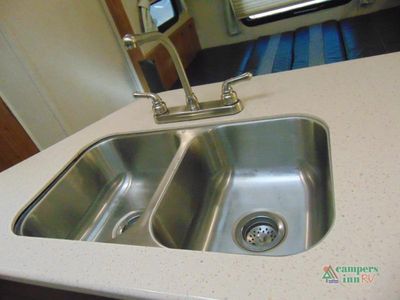 2018 Forest River RV Rockwood Roo - Photo 32